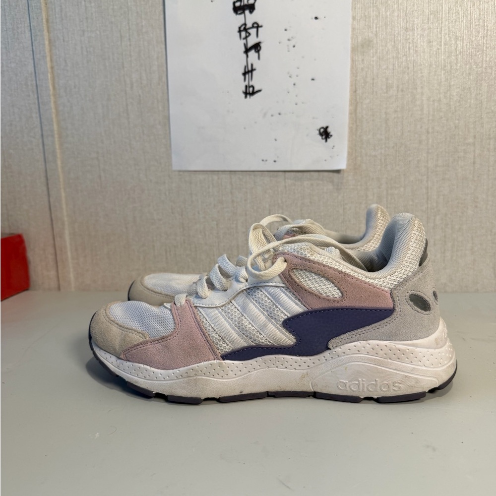 Size 8.5 - Adidas Chaos Aero Pink W